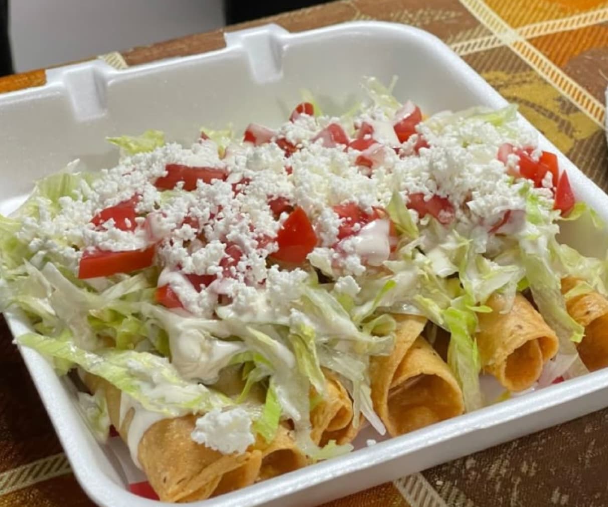 Taquitos plate